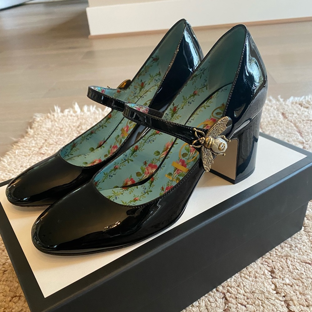 Vernice Crystal Lois Bee Mary Jane Pumps 37 Black